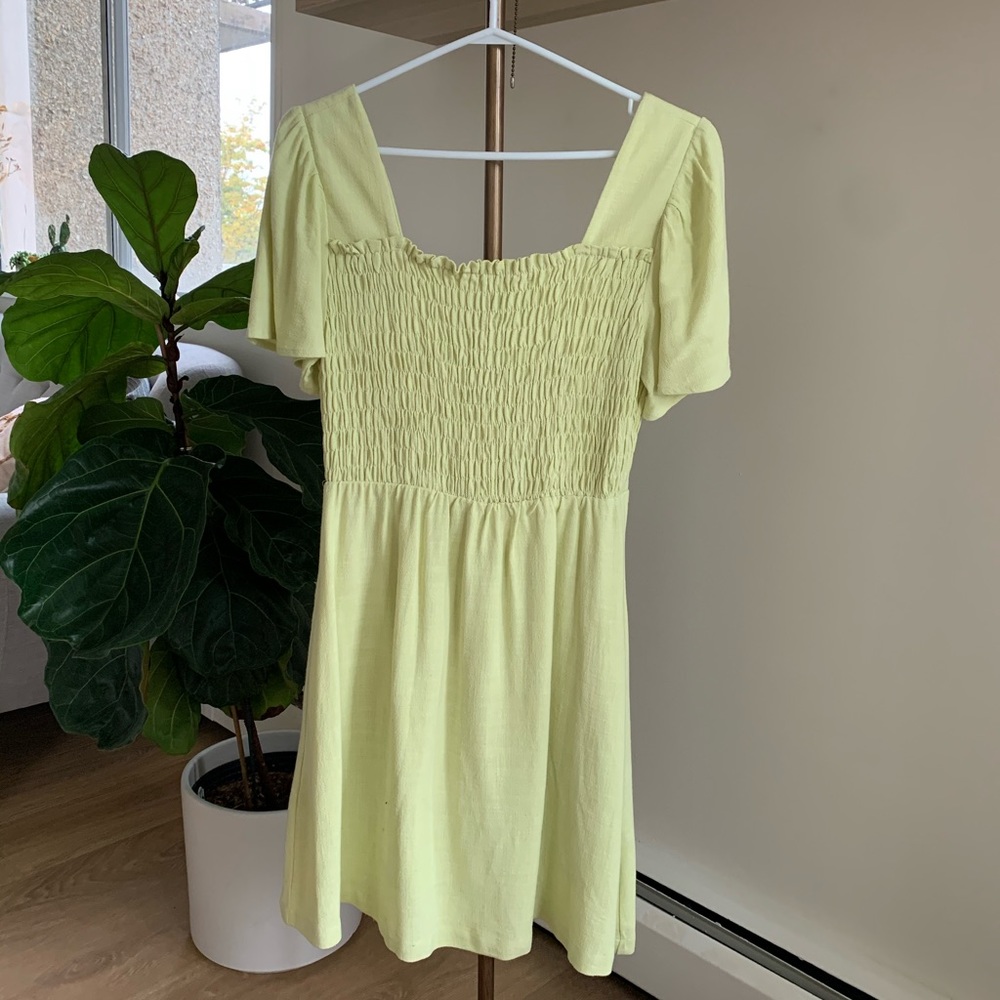 Lime Linen Scrunch Dress